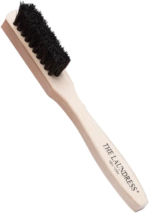 The-Laundress-Stain-Brush,-Laundry-Brush-for-Stain-Removal,-Stain-3969
