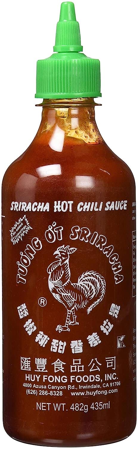 Huy-Fong-Sriracha-Hot-Chili-Sauce,-3799