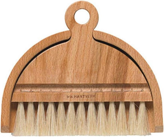 Desktop-Table-Dustpan-and-Brush-Set-By-Iris-Hantverk---594