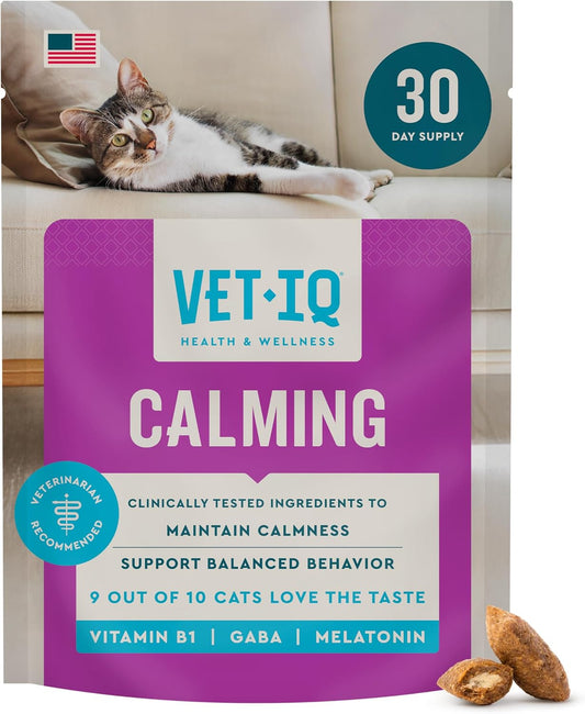 VetIQ-Cat-Calming-Treats-with-Melatonin-for-Stress-Relief,-Organic-Ashwagandha,-and-GABA-1535