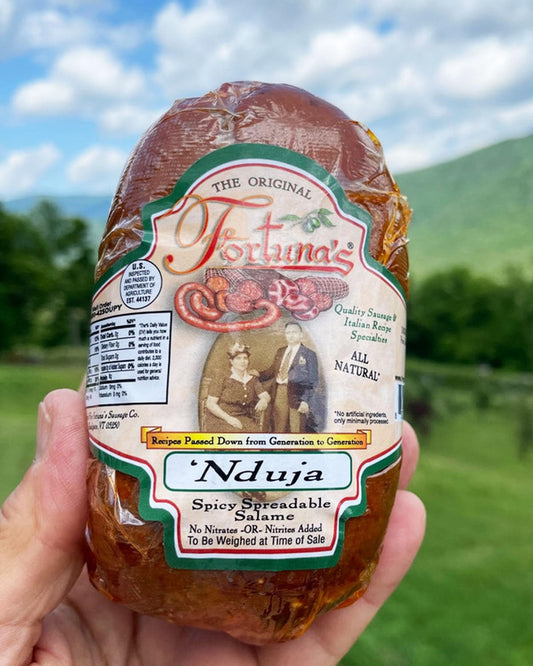Fortuna's-N'Duja-hecho-a-mano,-salami-untable-de-estilo-italiano,-carne-de-natural-84