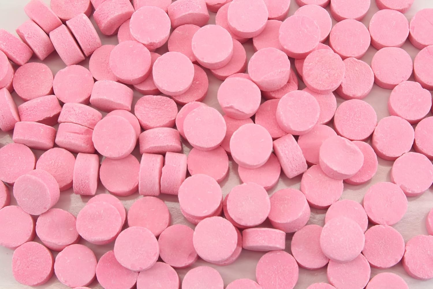 Planet-Sweets-Pink-Wintergreen-Lozenges-Mint-Candy-Pastilles-890