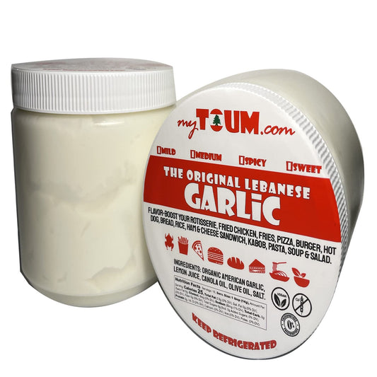 Toum-Lebanese-Garlic-Sauce-Paste-Made-1962