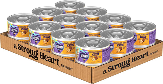 A-Strong-Heart-Wet-Puppy-Food,-cena-de-pollo-2034