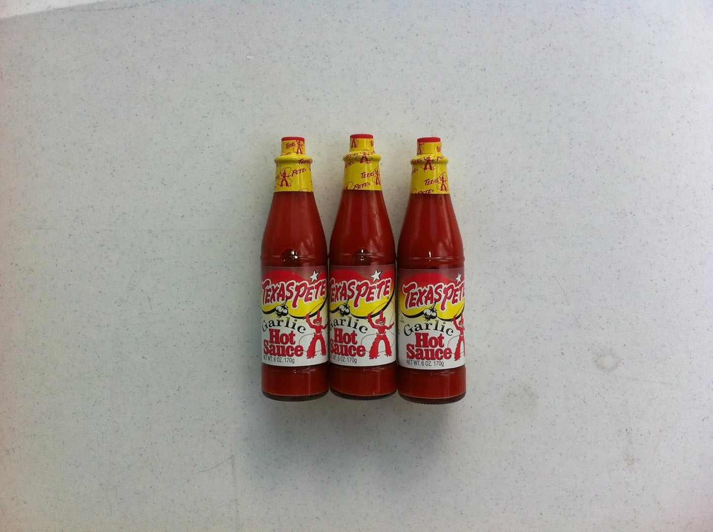 Texas-Pete-Garlic-Hot-Sauce-3-6oz.-bottles-(3pak)---------468